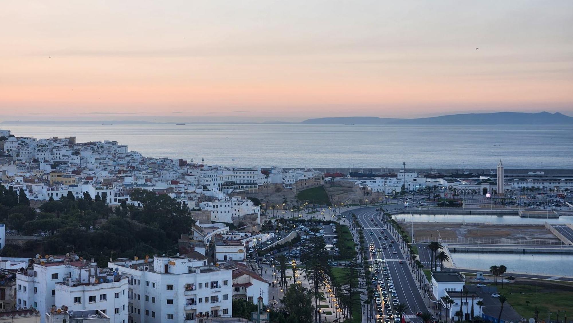 Magnifique Penthouse 160M2 Terrasse 90M2 Vue Mer Tanger Exterior foto